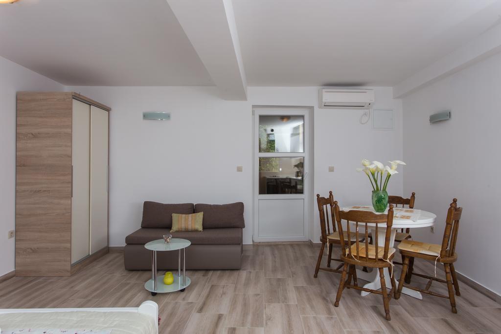 Apartments Anka Trsteno Kültér fotó